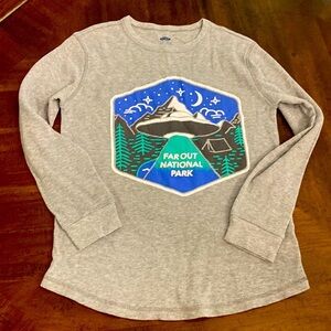 Old navy ls boys Henley size X-Large space ship gray